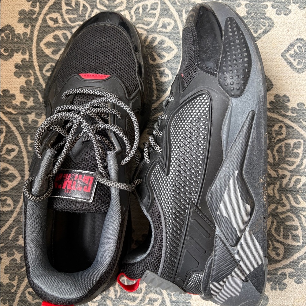 Puma Black and Red Men's Athletic Shoes